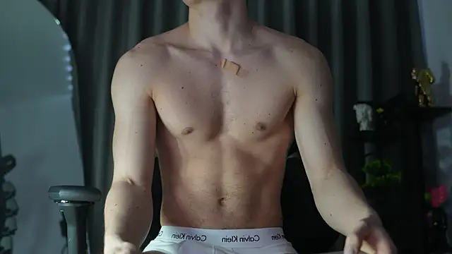 Max cortes1 online show from April 22, 10:47 pm