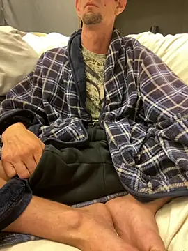 joeiandola online show from November 25, 8:05 am