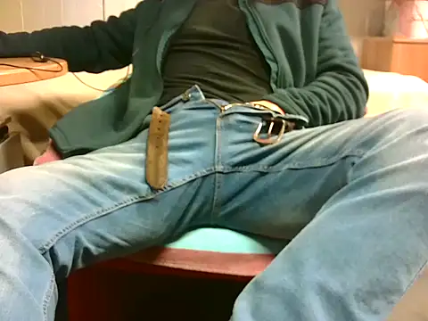 Giulio35 Pika online show from March 26, 5:44 am