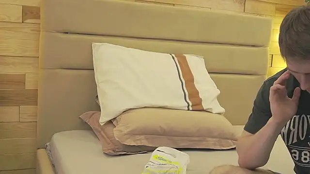 EthanPinkman online show from January 11, 4:16 am