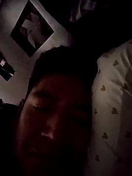 OverfullDamask online show from February 24, 11:43 am