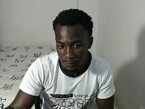  Lowmaypalacios online show from March 25, 3:38 pm