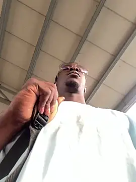  Lowmaypalacios online show from March 31, 12:51 pm