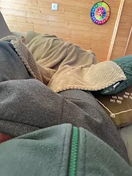 AreiasTuga online show from April 7, 4:07 pm