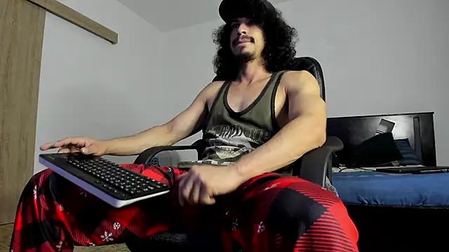 TristanWoods online show from March 24, 9:03 am