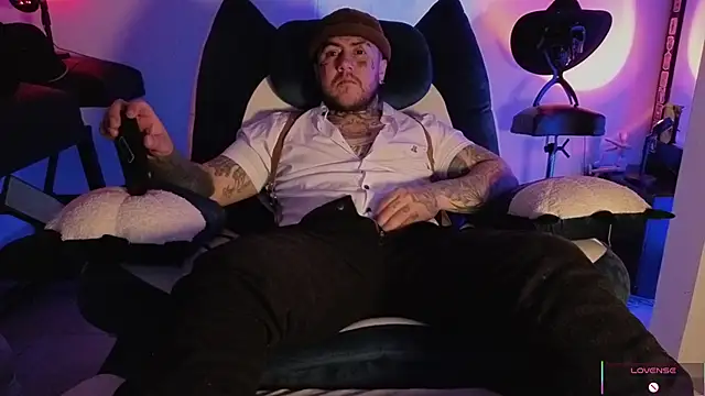 Ash gusbig online show from January 14, 3:11 am