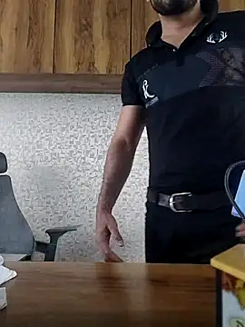 indianguy89 online show from February 14, 8:53 am