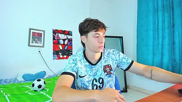 AlessandroDybala online show from June 1, 12:27 pm