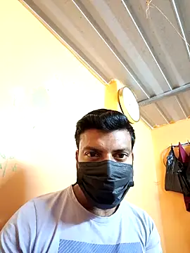 model yesx online show from February 26, 5:28 pm