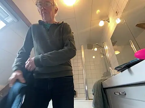 martxxxxx online show from February 19, 11:17 am