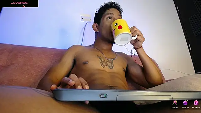 Palo santo online show from March 17, 12:03 am