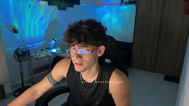 Kisan Smith online show from February 3, 3:48 am