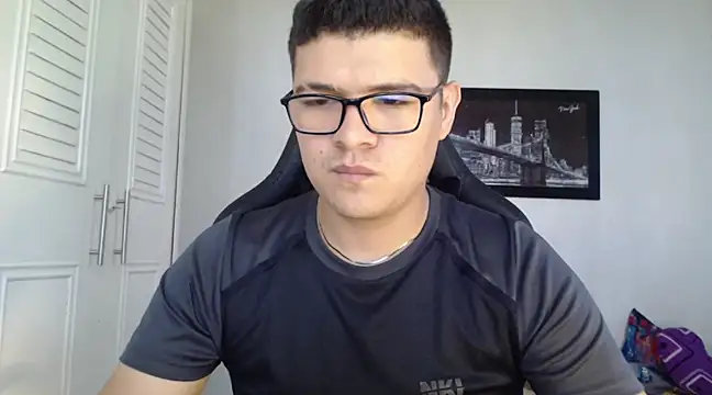 Plug Control online show from January 30, 1:53 pm