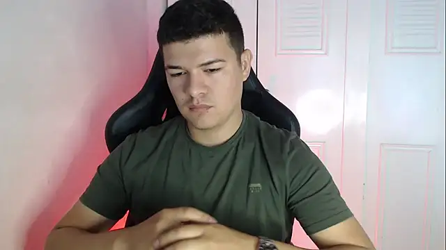 Plug Control online show from September 10, 1:54 pm