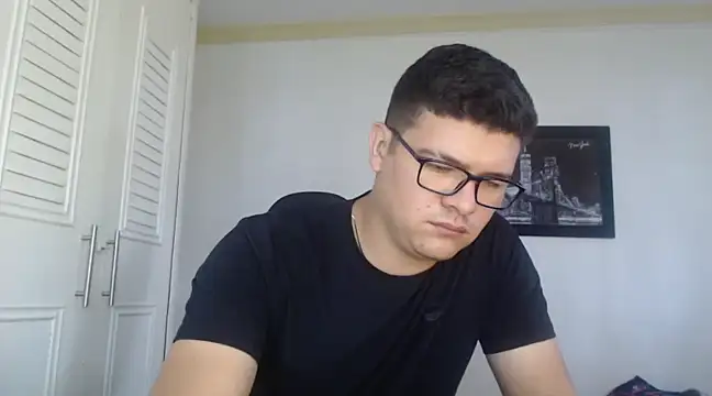 Plug Control online show from January 31, 2:07 pm