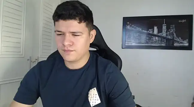 Plug Control online show from December 10, 2:39 pm