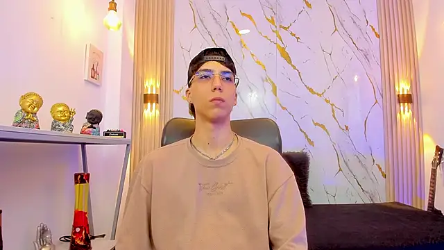 Nikolay Gregori online show from April 20, 4:04 am