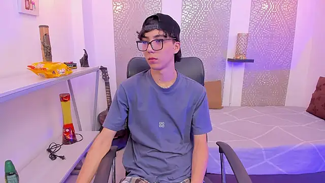 Nikolay Gregori online show from October 21, 5:10 am