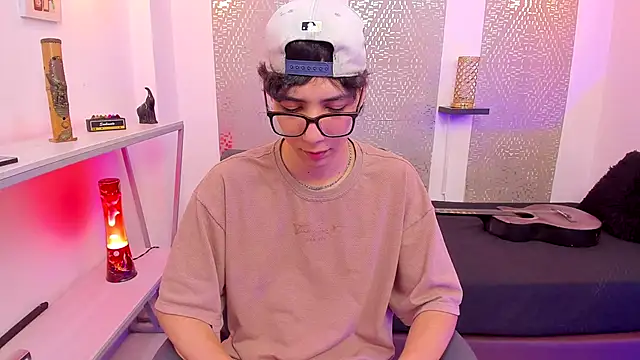 Nikolay Gregori online show from October 9, 5:12 am