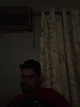 Snapshot of Miguel16i chatting on January 2, 4:52 am Miguel16i online show from January 2, 4:52 am