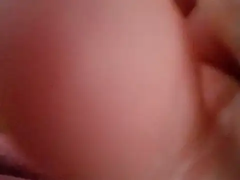 Snapshot of Miguel16i chatting on January 22, 6:31 pm Miguel16i online show from January 22, 6:31 pm