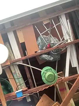 Snapshot of Miguel16i chatting on December 26, 10:52 pm Miguel16i online show from December 26, 10:52 pm