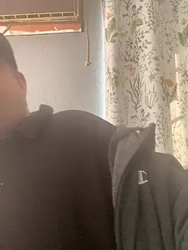 Snapshot of Miguel16i chatting on January 24, 7:07 pm Miguel16i online show from January 24, 7:07 pm