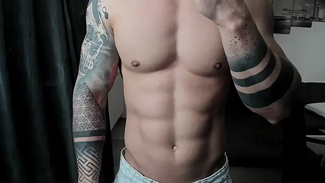 Richarddarell1 online show from February 8, 7:25 am