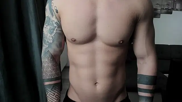 Richarddarell1 online show from November 3, 5:44 am