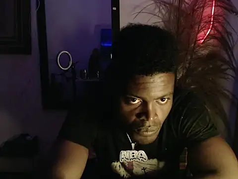 elnigga21 online show from April 13, 3:23 pm