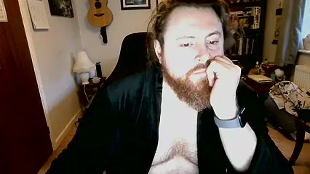 Hairy Guy30 online show from February 17, 5:12 pm