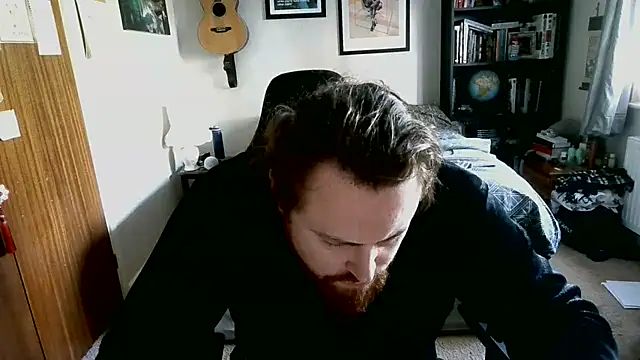 Hairy Guy30 online show from September 25, 3:44 pm