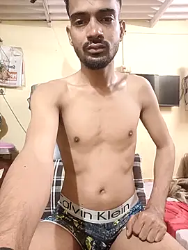 saggy1218 online show from February 6, 9:33 pm