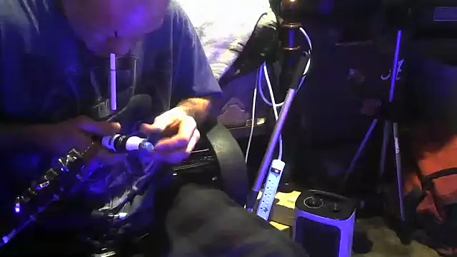 jaxx12369 online show from December 20, 9:00 am