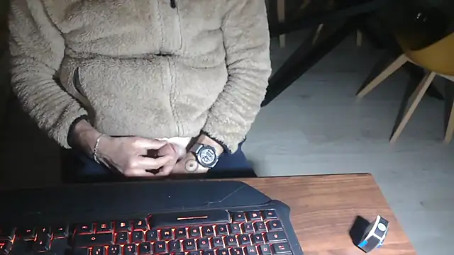 Adri gard online show from March 23, 9:43 pm