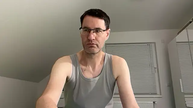 zxzx cam1 online show from February 8, 6:01 pm