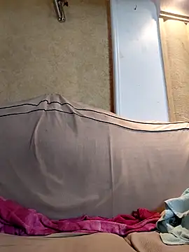 ListedLoin online show from April 10, 6:31 am