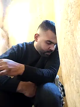 ListedLoin online show from January 23, 1:56 pm