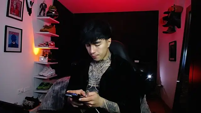 jung dragon online show from November 25, 6:59 am