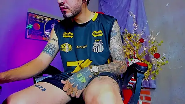 smoker445 online show from December 3, 9:15 am