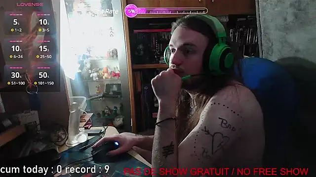 nicolasdumand21 online show from January 23, 12:41 pm