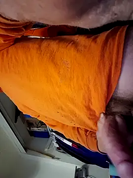 dougyhung2231 online show from March 20, 11:30 pm