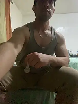 FumesClouds online show from December 23, 6:00 am