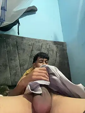 grandiiusus online show from March 22, 10:15 pm