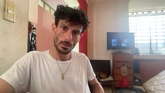 nicolaaaaas online show from January 6, 6:01 pm