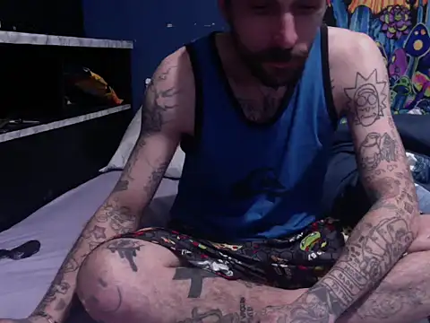 hungandtatted666 online show from May 1, 2:08 pm