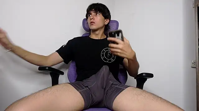 alex connorr online show from December 21, 12:29 am