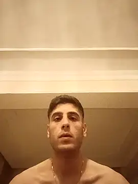 arenn1997 online show from November 9, 10:03 pm