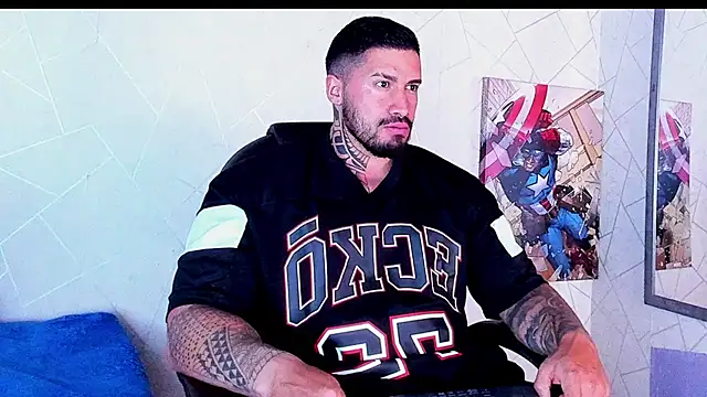 Snapshot of Cristian_Walker chatting on October 15, 10:01 am Cristian Walker online show from October 15, 10:01 am