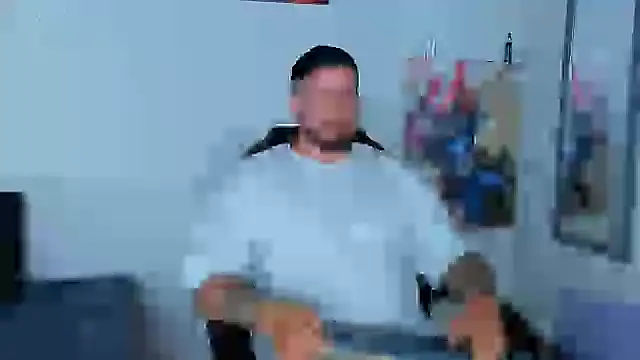 Snapshot of Cristian_Walker chatting on January 15, 12:09 am Cristian Walker online show from January 15, 12:09 am